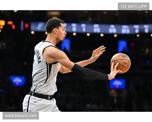 NBA马刺与雄鹿对决数据分析及比赛亮点回顾